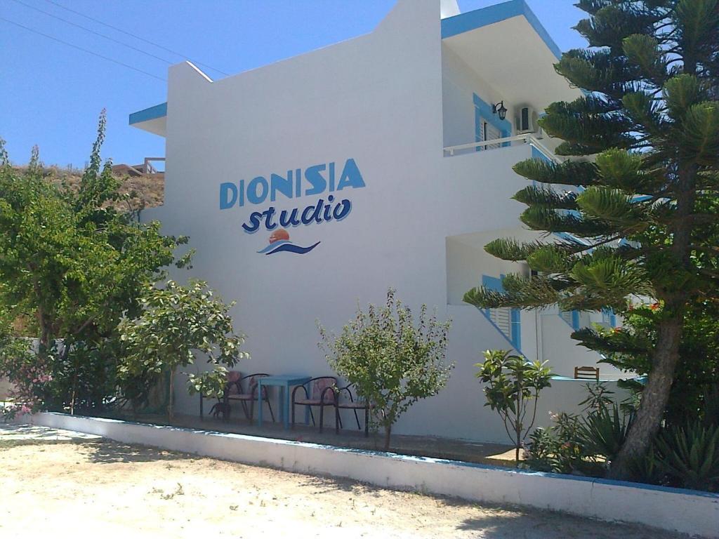 Dionysia Apartments Кефалос Экстерьер фото